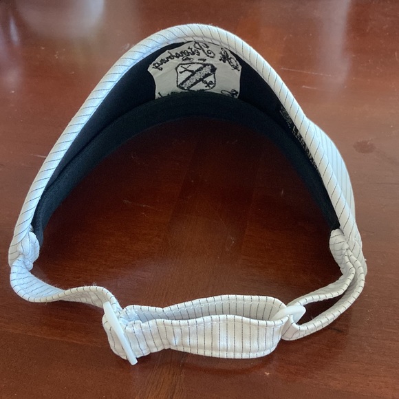 St. Petersburg Country Club tour visor - Picture 3 of 9